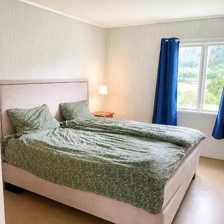 Apartamento Midtigarden Teksdal